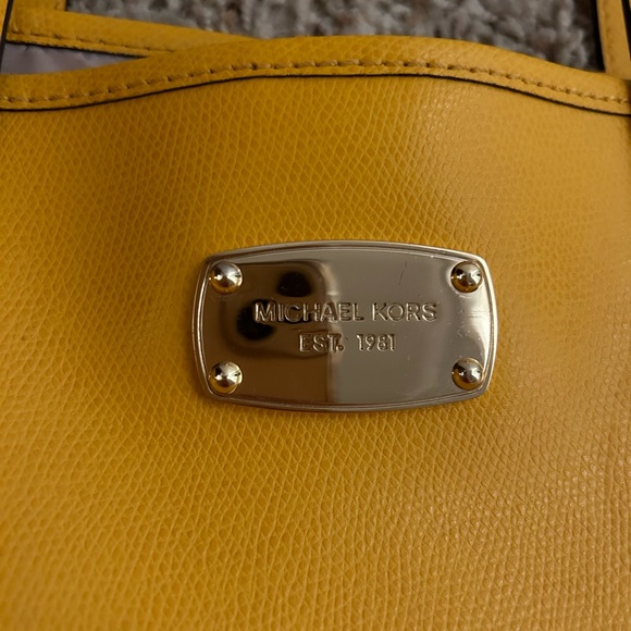 Michael Kors Purse-Yellow/Mustard - Picture 3 of 3
